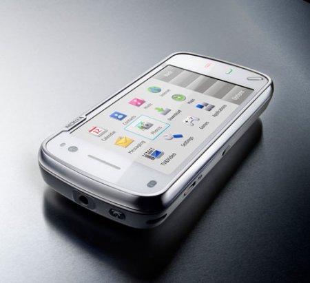 Nokia N97: новый смарфтон компании с сенсорным экраном и выдвижной QWERTY клавиатурой